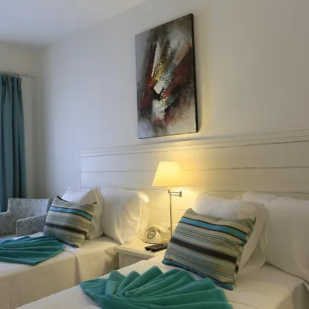 Big Poseidon Boutique & Yacht Club Hotel