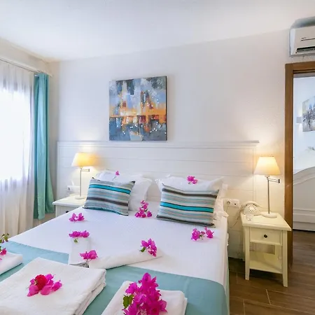 Big Poseidon Boutique & Yacht Club Marmaris
