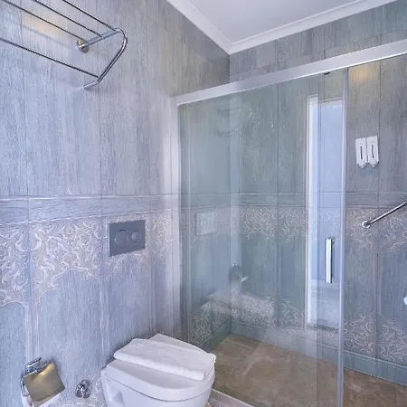 Big Poseidon Boutique & Yacht Club Hotel